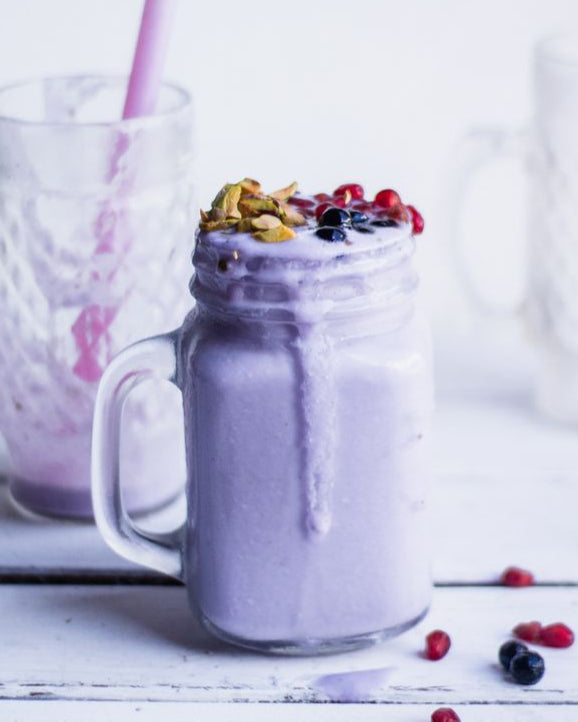 Dasheen_Taro_Smoothie_limeandspoon.jpg